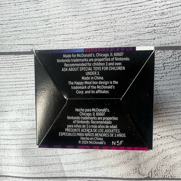 McDonald’s Mario Kart 8 Deluxe Pink Gold Peach Kart Toy – NWOT Unopened 2024 - Picture 2 of 6